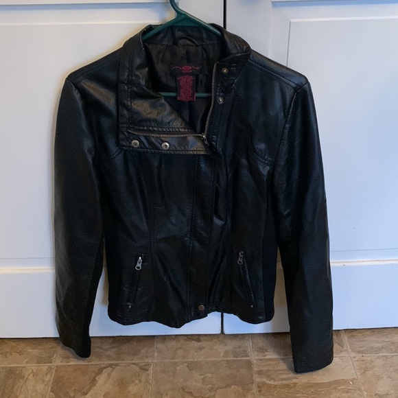 Neu Look Faux Leather Moto Jacket- size large - Picture 2 of 6